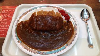 空港で気軽に食事が取れます