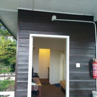 ベランダが入り口になっていました。