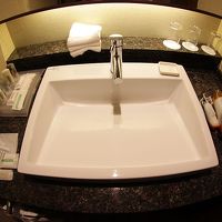 洗面台、ゆったりしています。