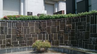 日本橋の全景を見るのに丁度良い