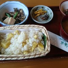 この栗おこわのセットです。