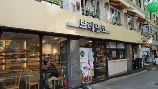 クラウン・ベーカリー 　　残念ながら閉店