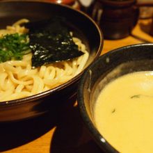 雲丹つけ麺を食べました