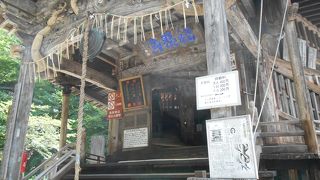 珍しい構造の御堂