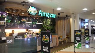 コーヒーショップが充実