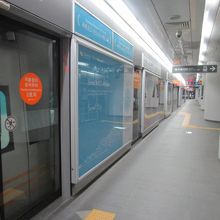 ソウル駅構内　乗り場　