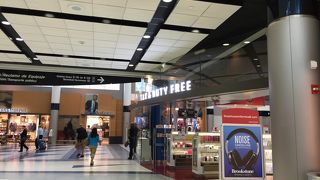 数年前に改装しキレイになりました。