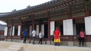 千秋殿でございます