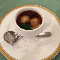 夕食のダブルコンソメ。美味しかった。