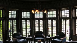 食べれば見学できます