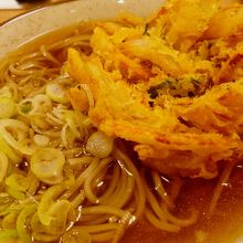かき揚げそば　３６０円