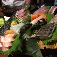 刺身の盛り合わせ