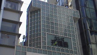 活気のある商店街