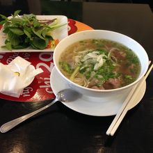 パクチーなどはお好みで