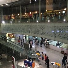 カフェもあります