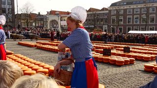 おいしいチーズが買えます