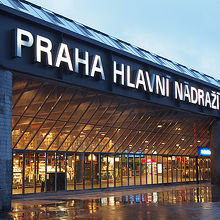 プラハはどおも絵になります。