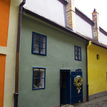 自分の好みのお家を見つけてください。