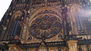 その威厳さに身震い！