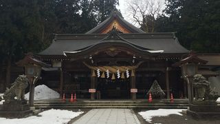 静かで神聖な雰囲気たっぷり
