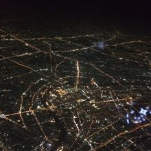 大都市に発展したバンコク空港周辺の夜景
