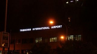 首都にある空港にしては小さいですね。