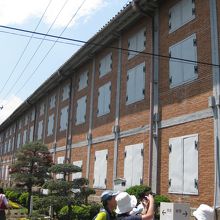 建物が大きすぎて入りきりません