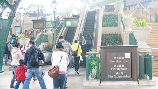 この駅から楽しい時間が、始まります！　【迪士尼駅　Disneyland Resort Station】