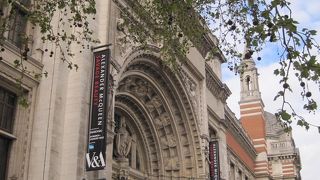 多くの作品を展示してるが‥