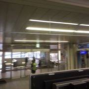 地下鉄から新幹線駅のアクセス