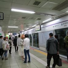 乙支路4街駅