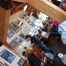 太い柱！高い天井！で開放感抜群！