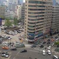 アシナア航空の看板