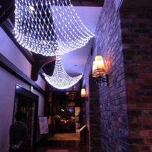 レストランに続く通路