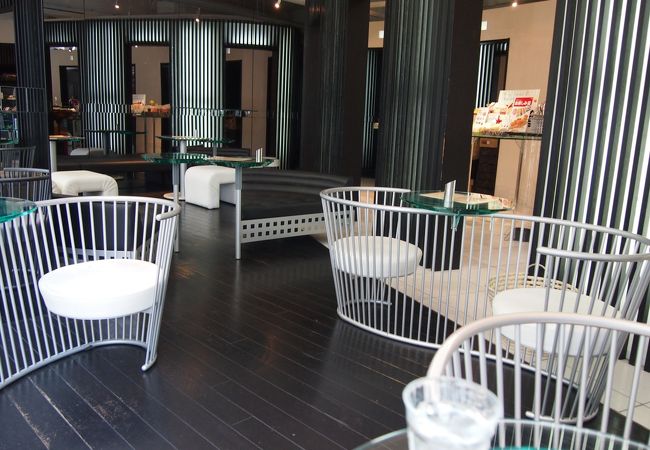 イスが個性的！