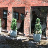 こちら側がホテルのメインダイニング