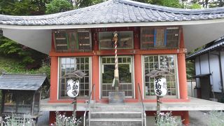 撫子寺というより枝垂れ梅の名所