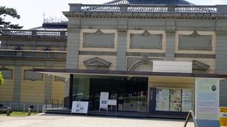 世界遺産が多い街ですから