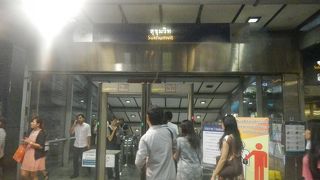 ＢＴＳとの乗り換え駅