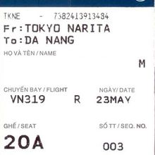 成田からダナンへのＶＮ３１９便のボーディングパスの半券です。