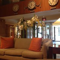 小さなロビー。もちろん無料Wi-Fiあり。