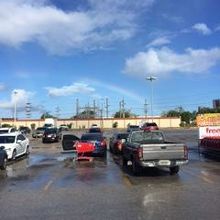 雨上がりのＫマートで虹がみえた