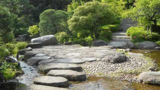 新勝寺の奥にある公園