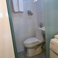 ガラスの扉の向こうに