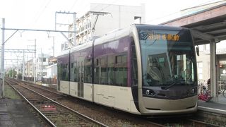 路面電車で移動。