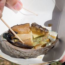ハワイ島コナ名産のあわび　うまいです。