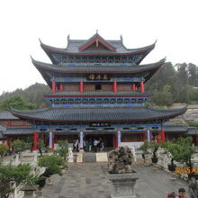中国麗江木府の万卷楼は珍奇な東巴経文、が収蔵された書楼です。