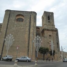 アレッサーノの大聖堂です♪