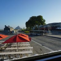 レストランから見たモンサンミッシェル
