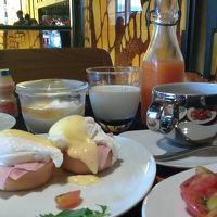 エッグベネディクト